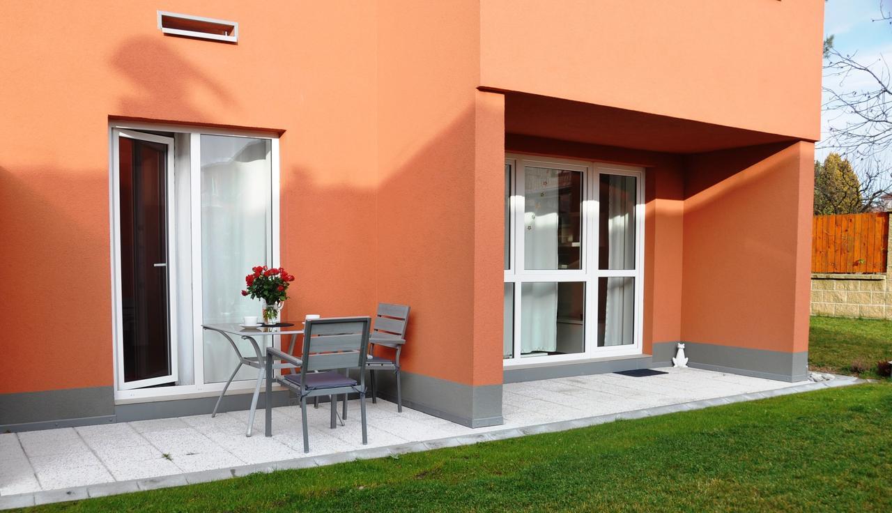 Ubytovani Trebon - Apartmany Rozmberk, Svet A Bastyr Exterior foto